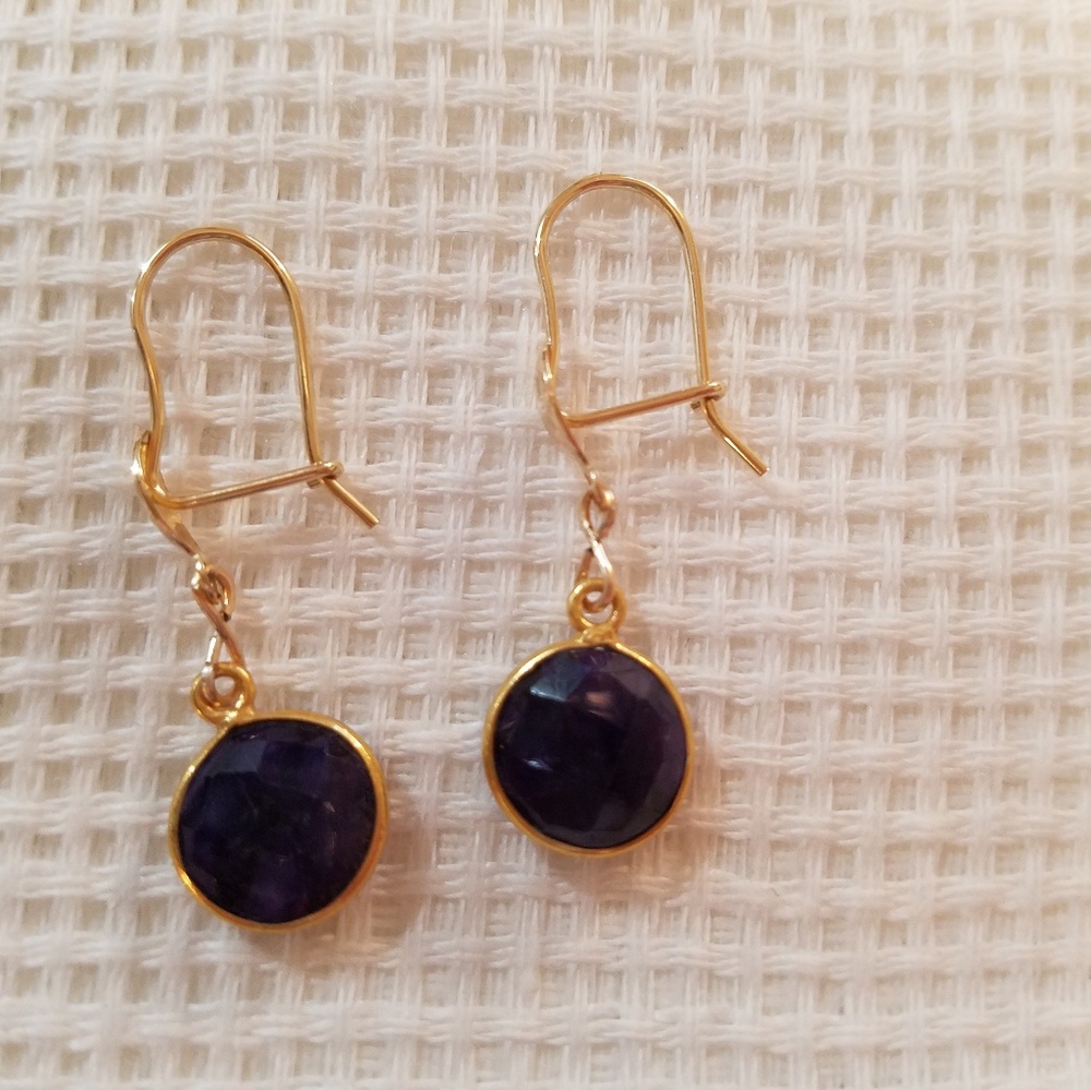 Pierced sapphire 14 K gold drop earrings